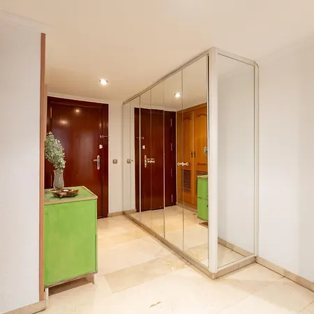 Apto Pasaje Gran Capitan